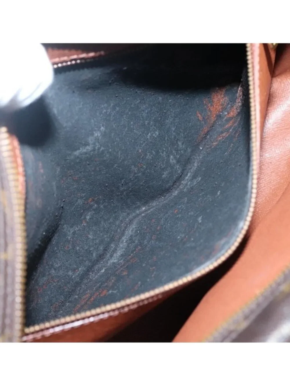 Louis Vuitton pre owned